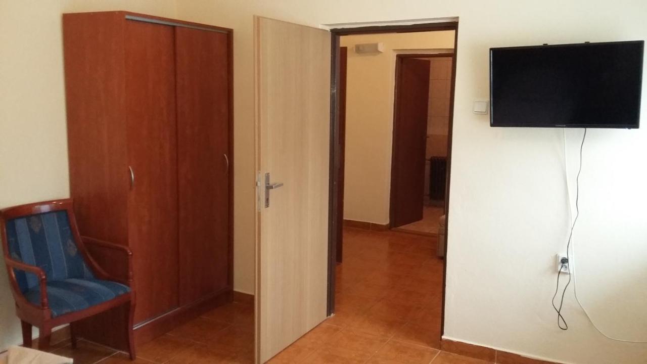 Garni Hotel Sonata Trenčianske Teplice Exterior foto